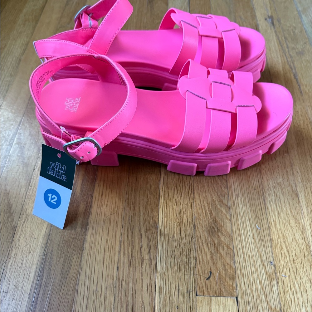 Wild Fable Neon Pink Platform Sandals